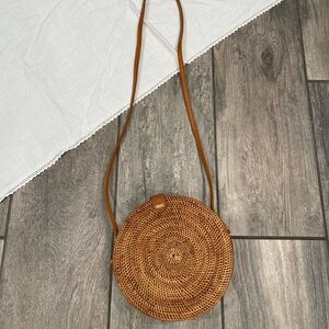 Elegant Tan Woven Crossbody Bag